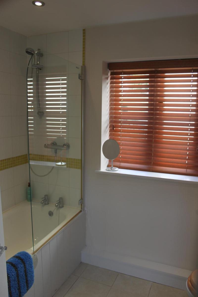 High Street Farm Barn - Housity