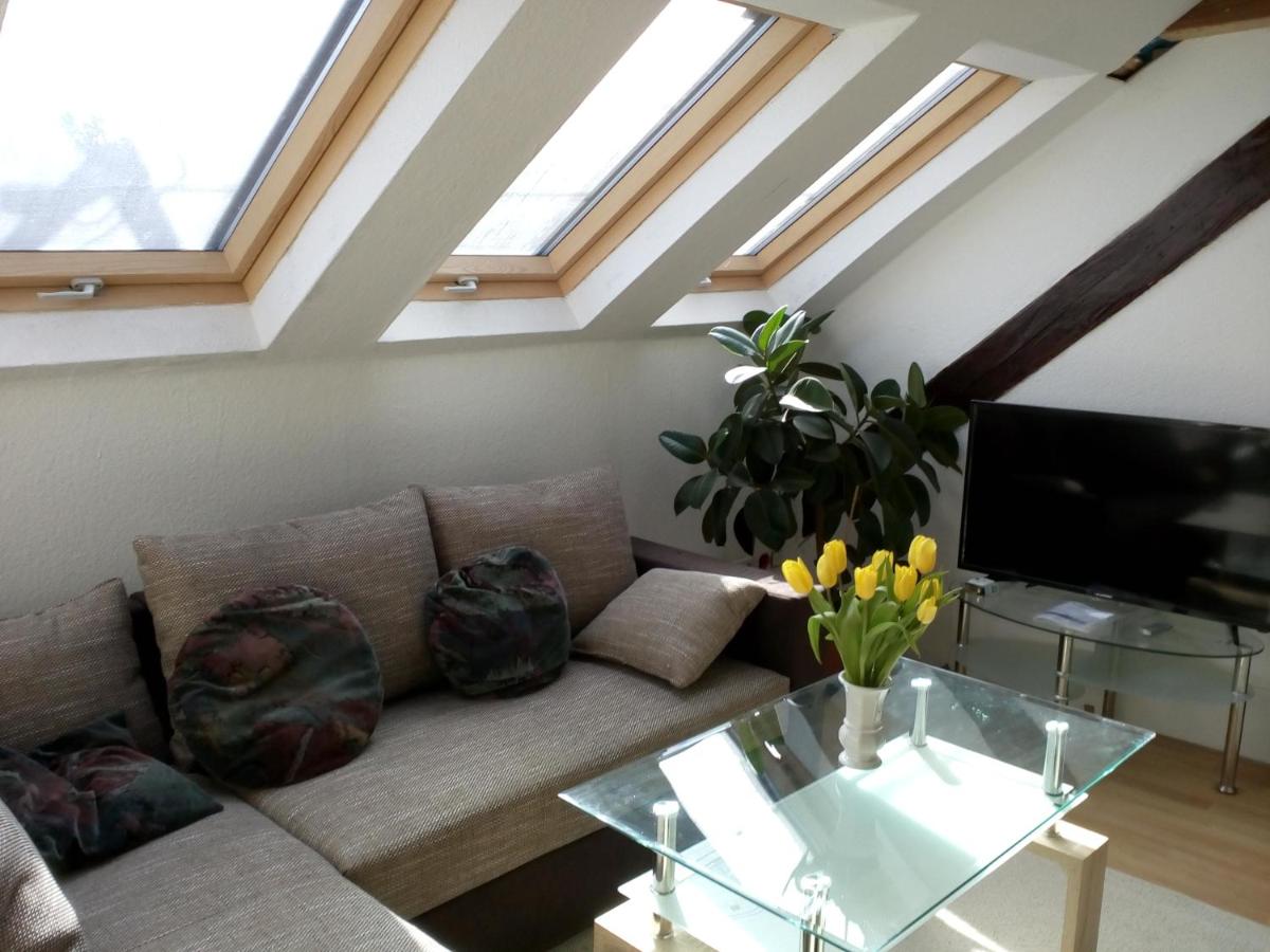 Dach-Studio-Runkel Schadecker Straße 6 - Housity