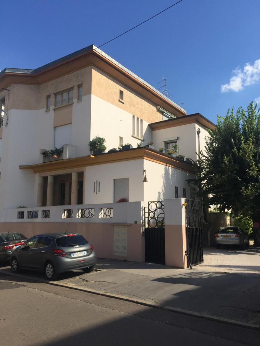 IDÉAL ART DÉCO compris un parking privé sécurisé Darcy Liberté centre Gare-Ville - Hizvo