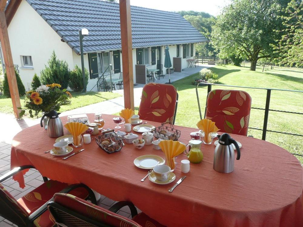 Chez Anny et Jean Au Mittelbuehl - Housity
