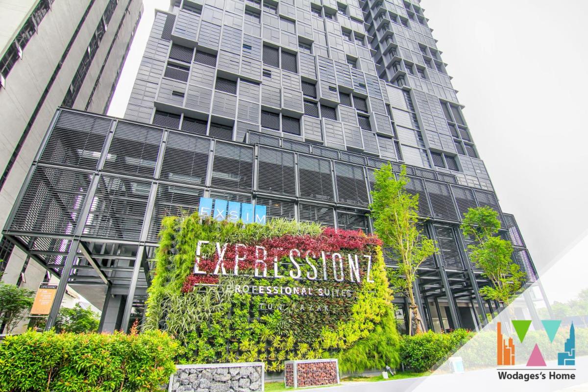 Expressionz KLCC by Wodages - Hizvo