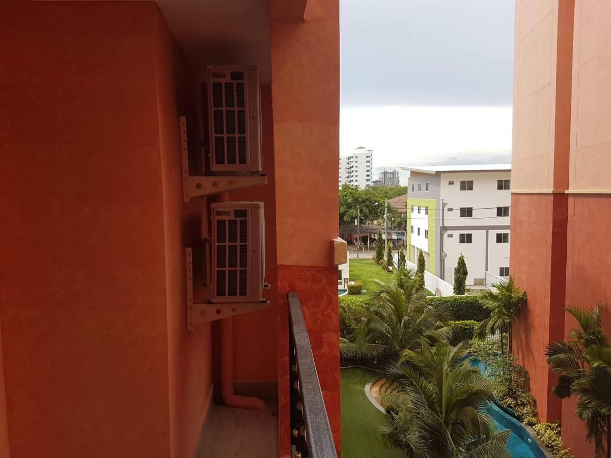 seven seas by wandee - Housity