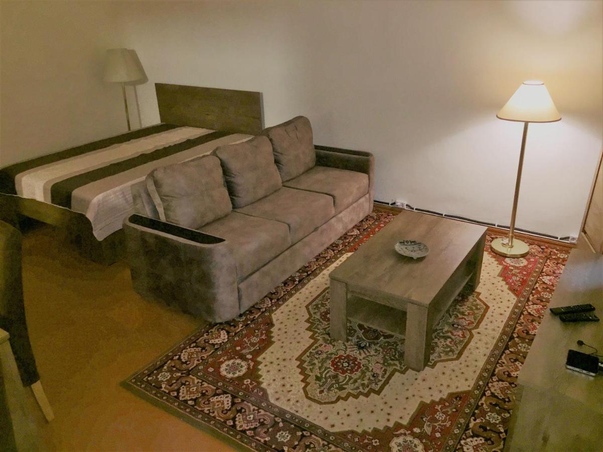 Dilijan Family House - Housity