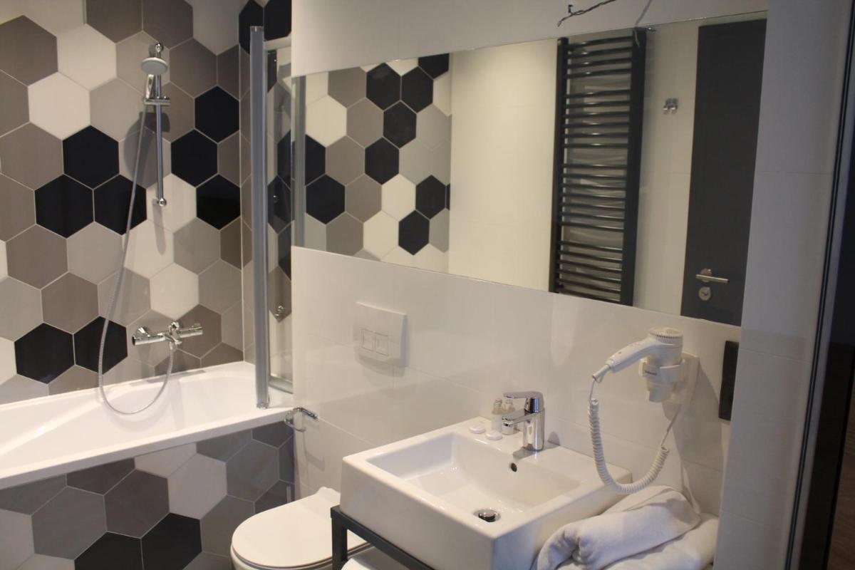 H33 Apartamenty - Housity