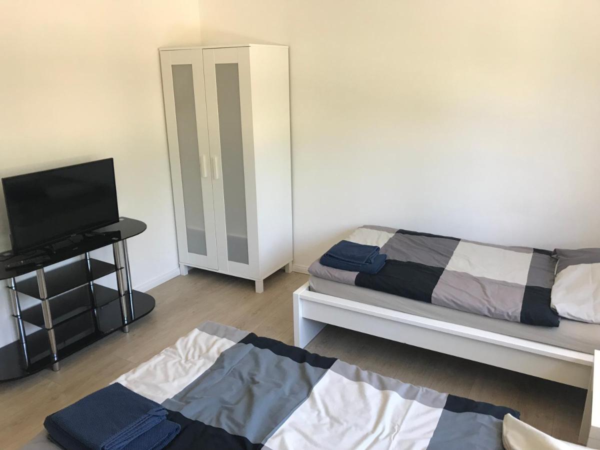 have-a-nice-Stay - Monteurunterkunft - Einzelbetten - Bad - Küche - Parkplatz - Housity