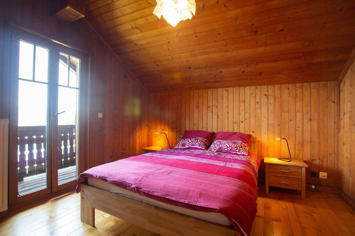Chalet Chemin de la Moraine - Housity
