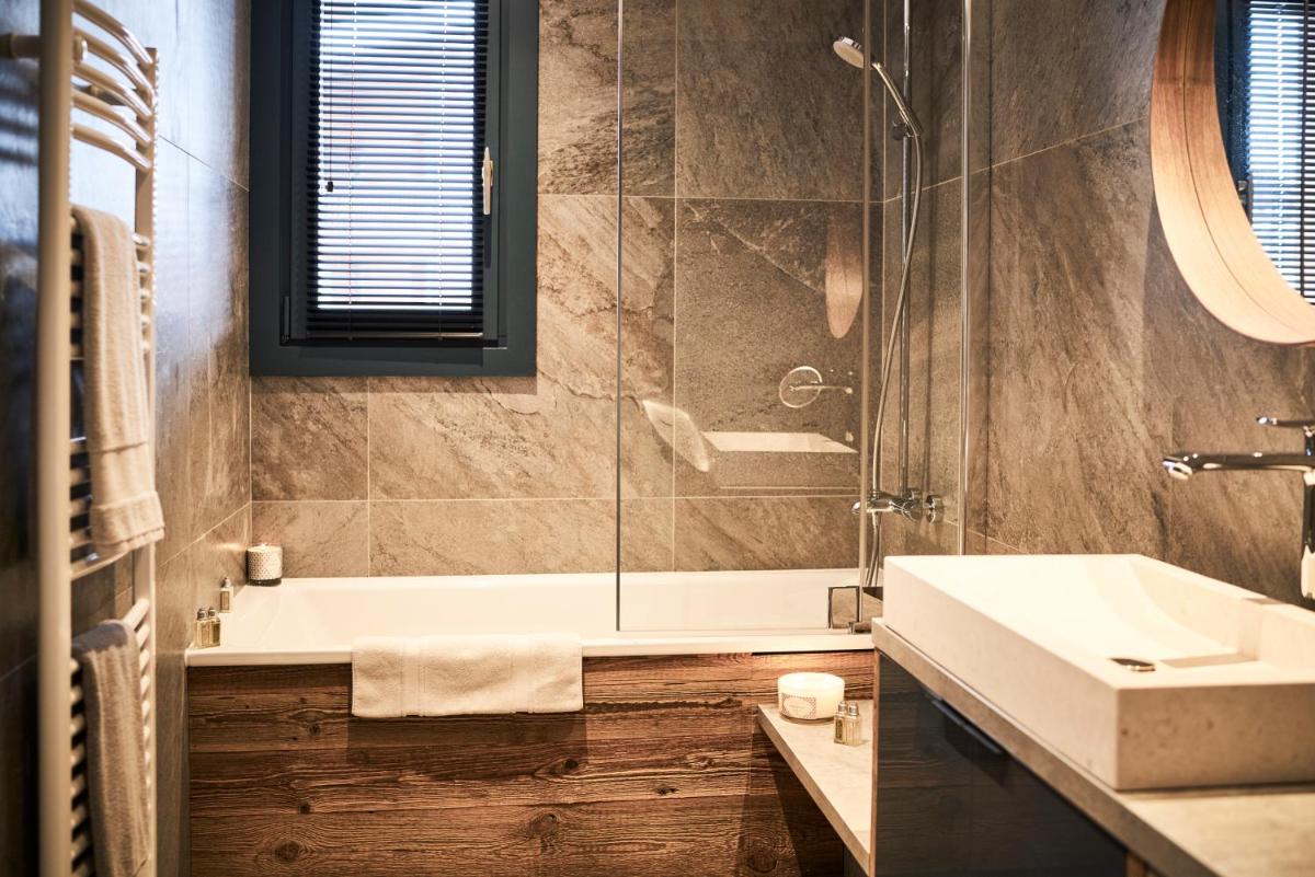 Hotel Altitude - Housity