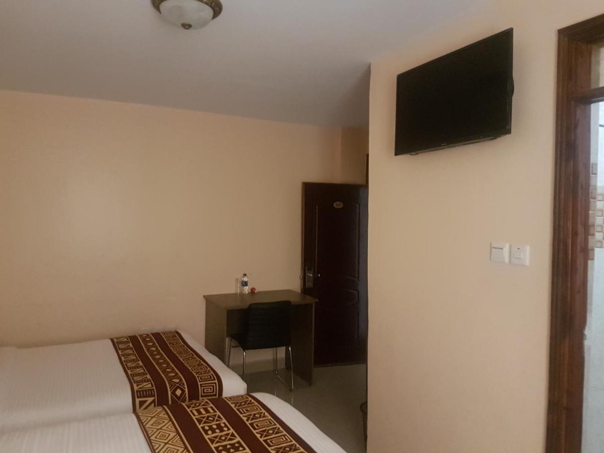 Suitetrails - Mara Frontier Hotel