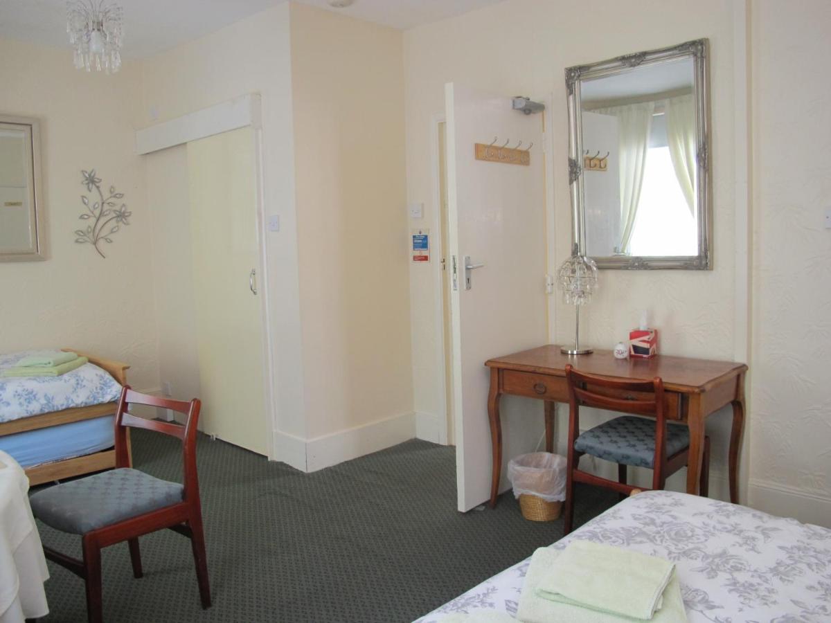 St Martins Guest House - Housity