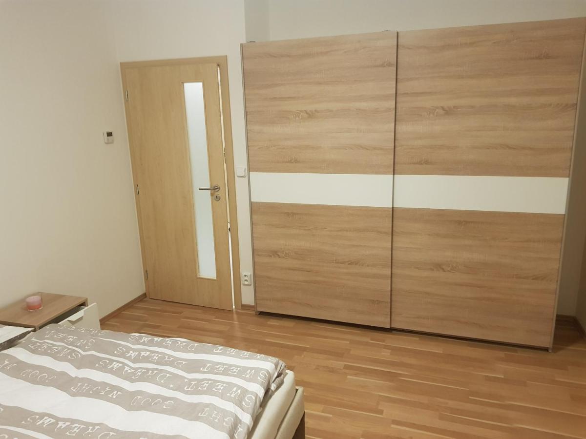 NEWLY BUILT APARTMENT 5 WITH BALCONY NEAR CENTER - Housity