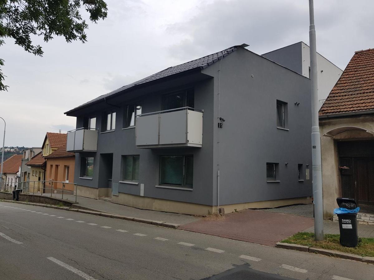 NEWLY BUILT APARTMENT 5 WITH BALCONY NEAR CENTER - Hizvo