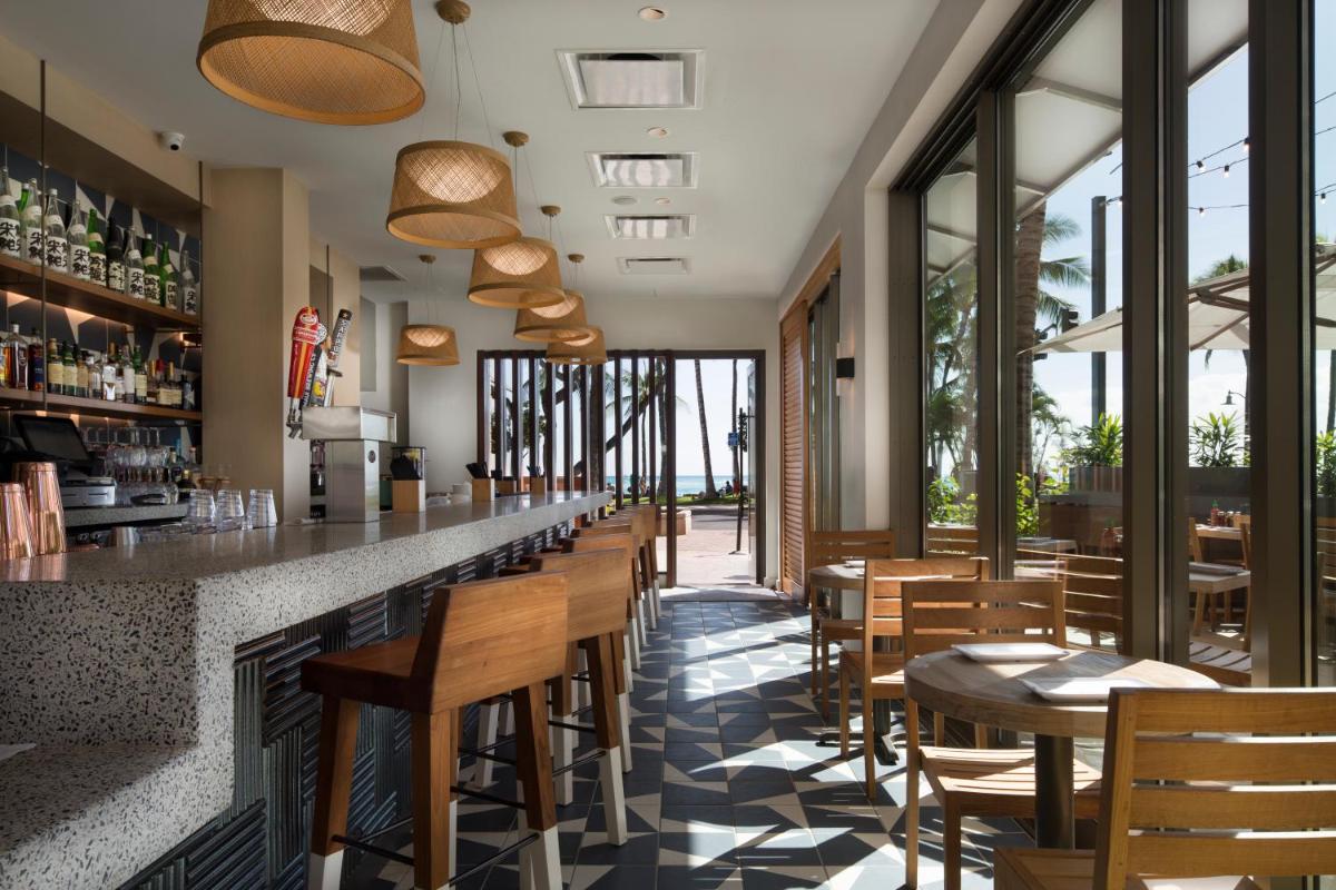 'Alohilani Resort Waikiki Beach - Housity