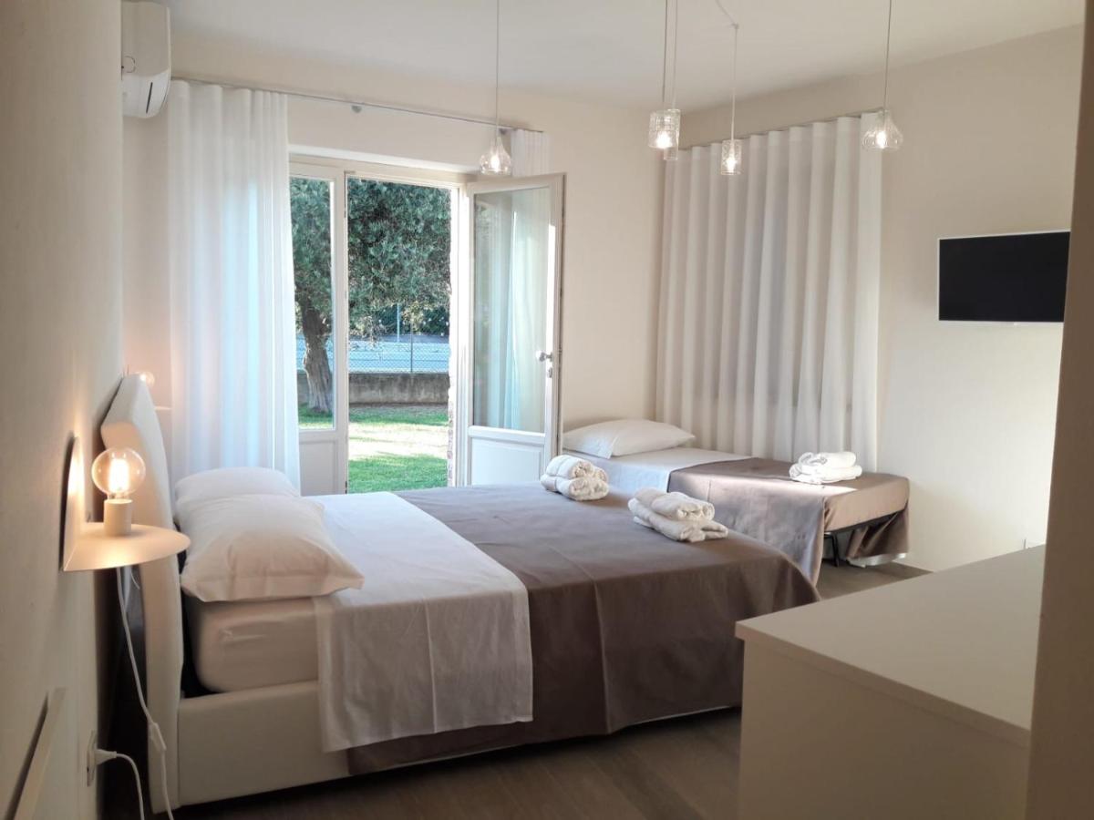 La Corte - Housity