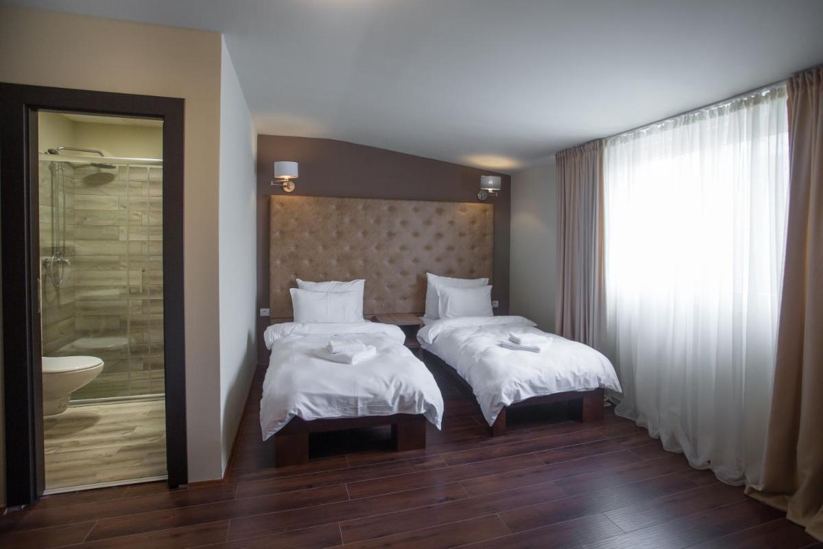 Garni Hotel Garson-Lux NS - Housity