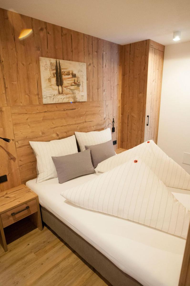 Apartment Edelweiss - Housity