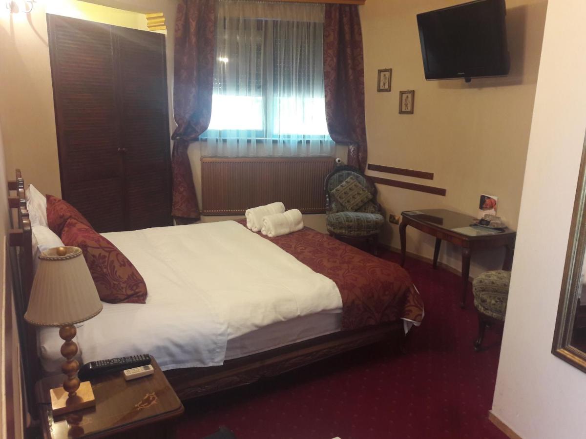 Hotel Boutique Monaco - Housity