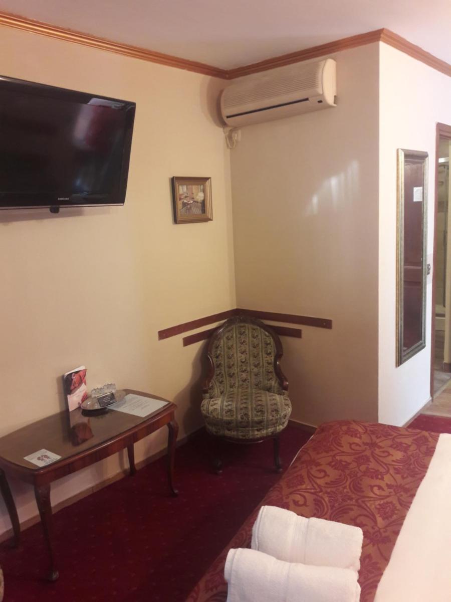 Hotel Boutique Monaco - Housity