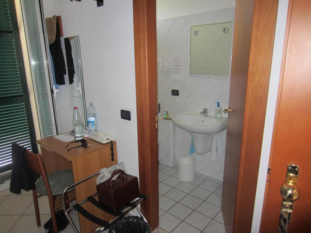 Hotel Adriana - Housity