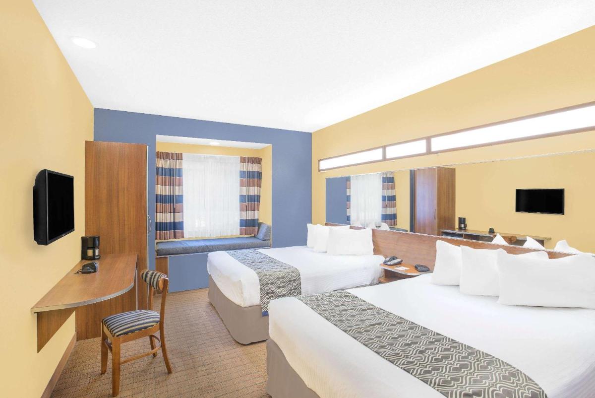 Microtel Inn & Suites Chili/Rochester - Housity