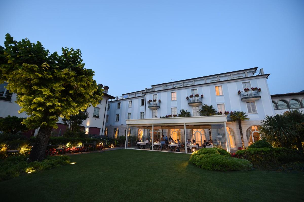 Hotel Rivalago - Housity