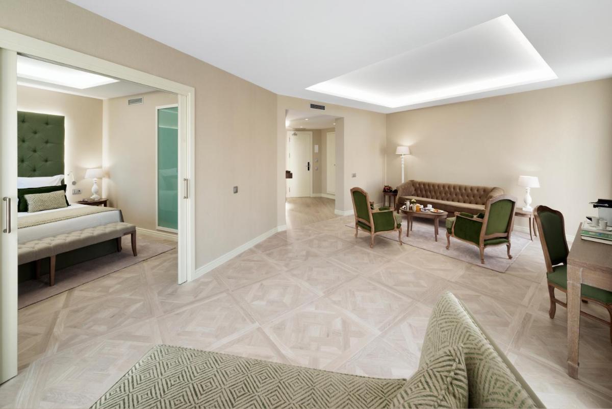 Zona de estar de Lamaro Hotel