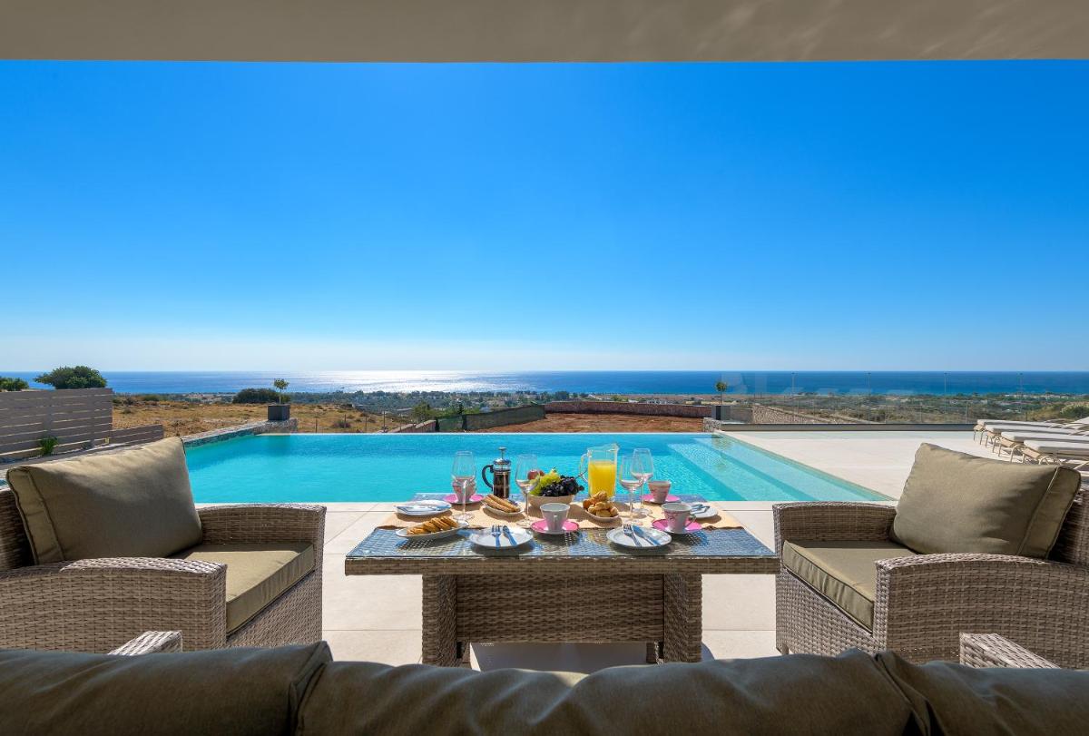 Alav Pool Villa - Housity