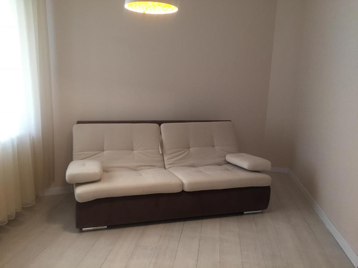 Апартаменти - Housity