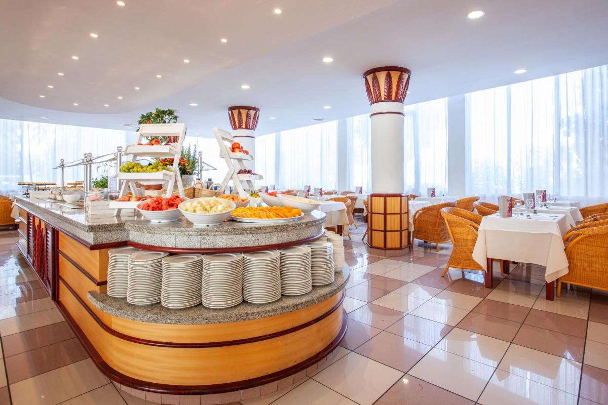 Grupotel Santa Eulària & Spa - Adults Only - Housity