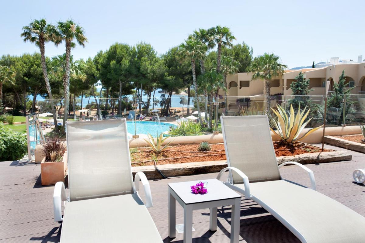 Piscina en o cerca de Grupotel Santa Eulària & Spa - Adults Only