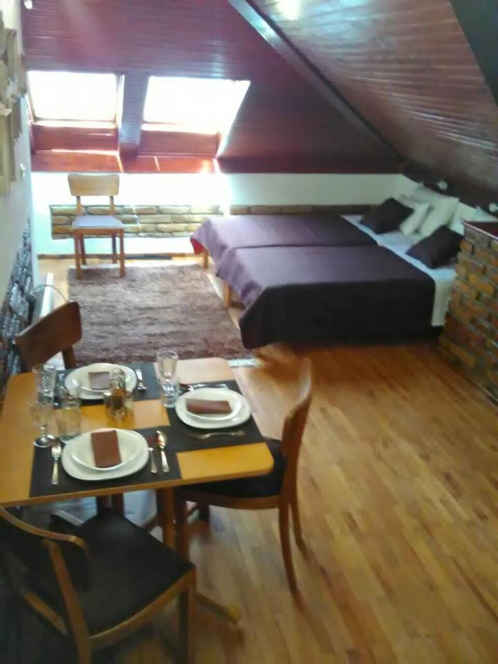 Miha Apartman - Housity
