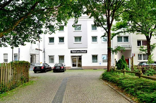 Hotel am Schloss - Housity
