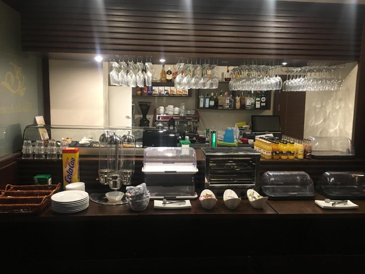 Hotel Villa de Aranda - Housity