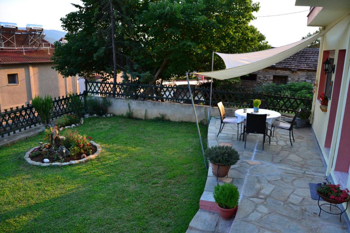 Amigdaleonas House - Housity