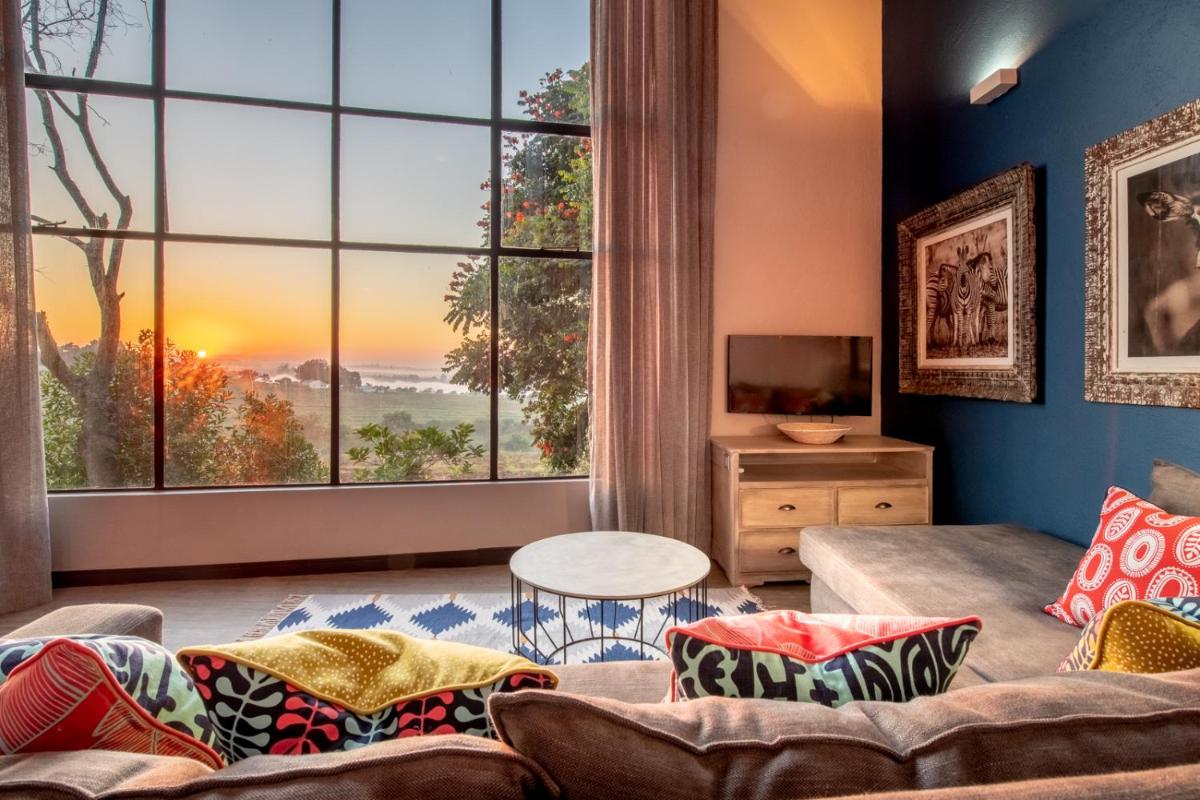 Bluemere Living - Housity