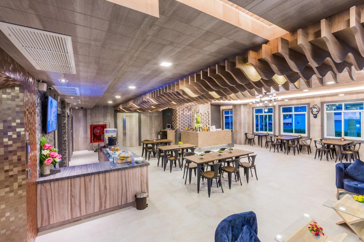 Evergreen Suite Hotel - Housity