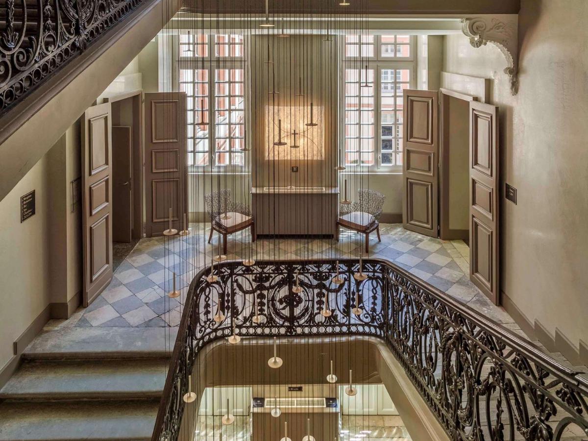 Coin salon dans l'établissement La Cour des Consuls Hotel & Spa Toulouse - MGallery Collection
