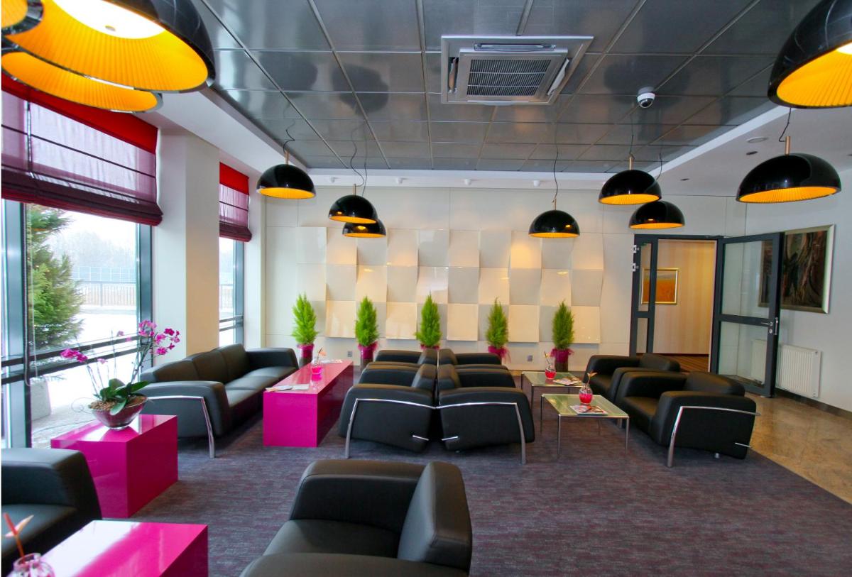 Hotel Szafran - Housity