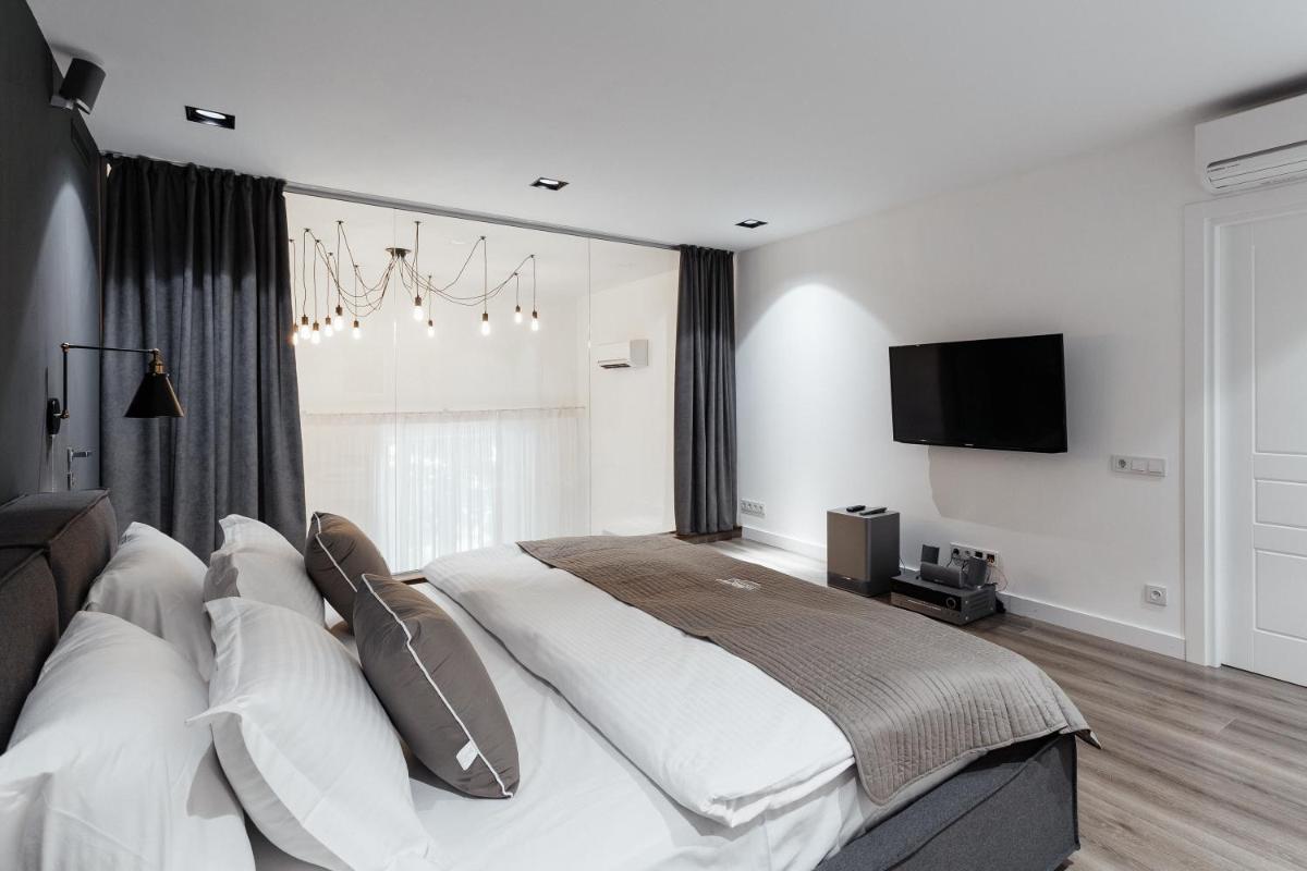 Suitetrails - Royal Loft Primorskiy Boulevard