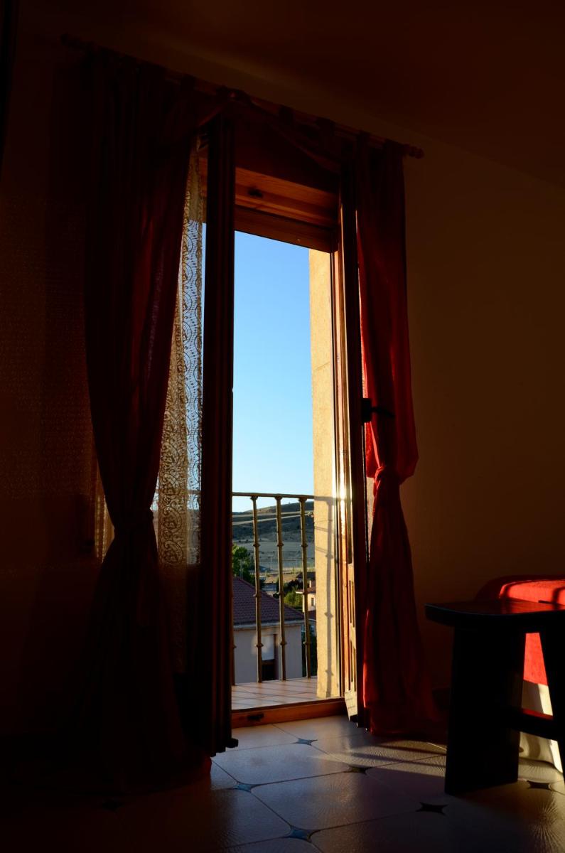 Casa Rural ALCARREÑA - Housity