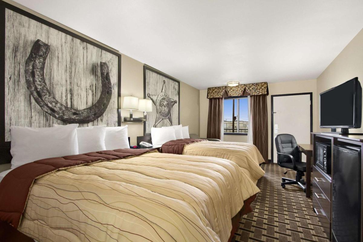 Super 8 by Wyndham Fort Worth TX - Housity