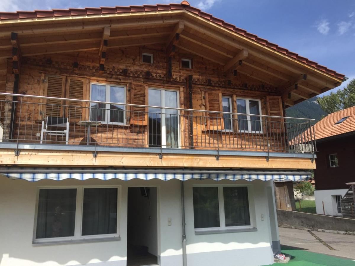 Swiss Chalet Holidays Ringgenberg - Housity