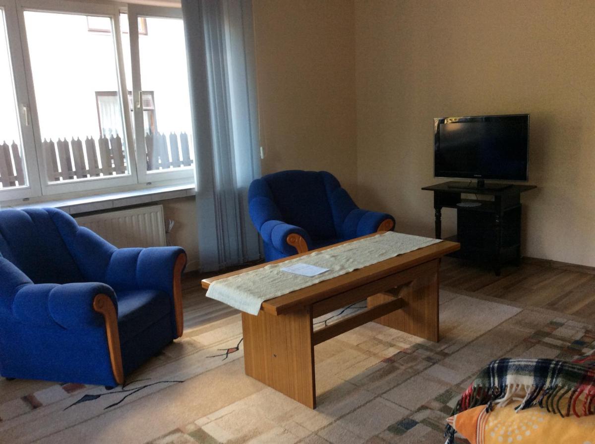 Dom w Poros?ach - Housity