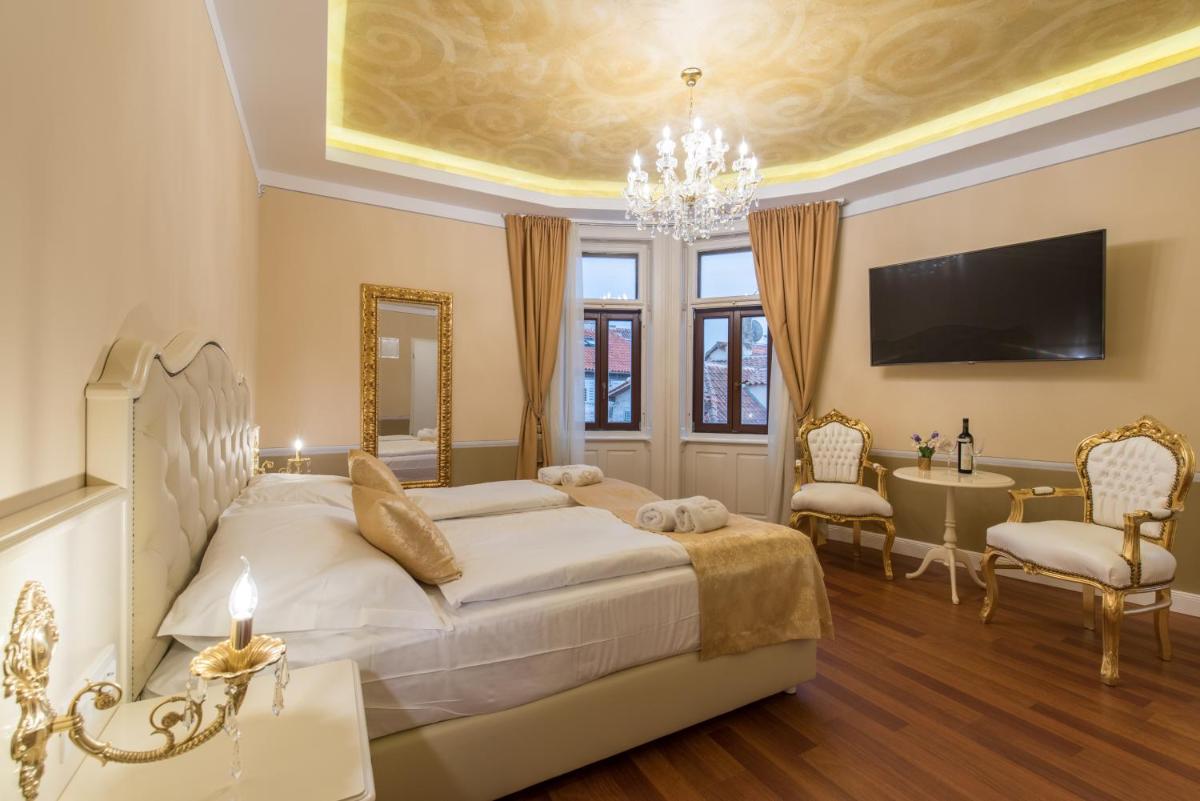 Central Square Heritage Hotel - Housity