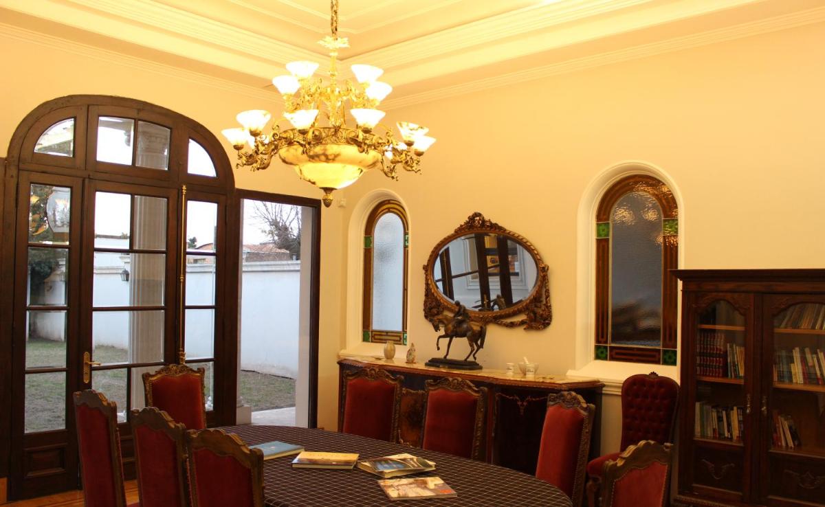 Santa Ana Hostel Boutique - Housity