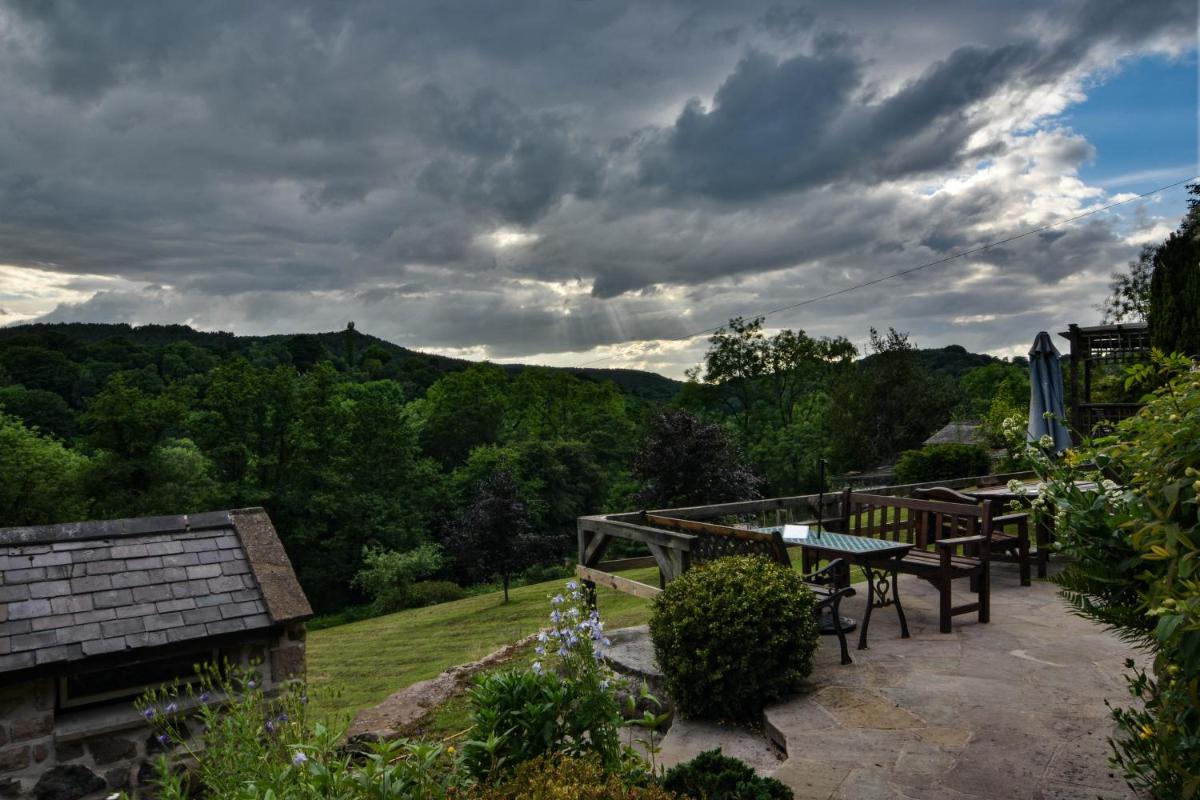 Oakford Cottage B&B - Housity