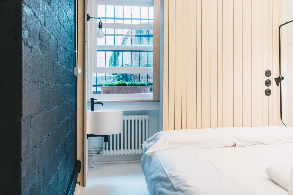 Kaia Apartment by People Rentals - Housity