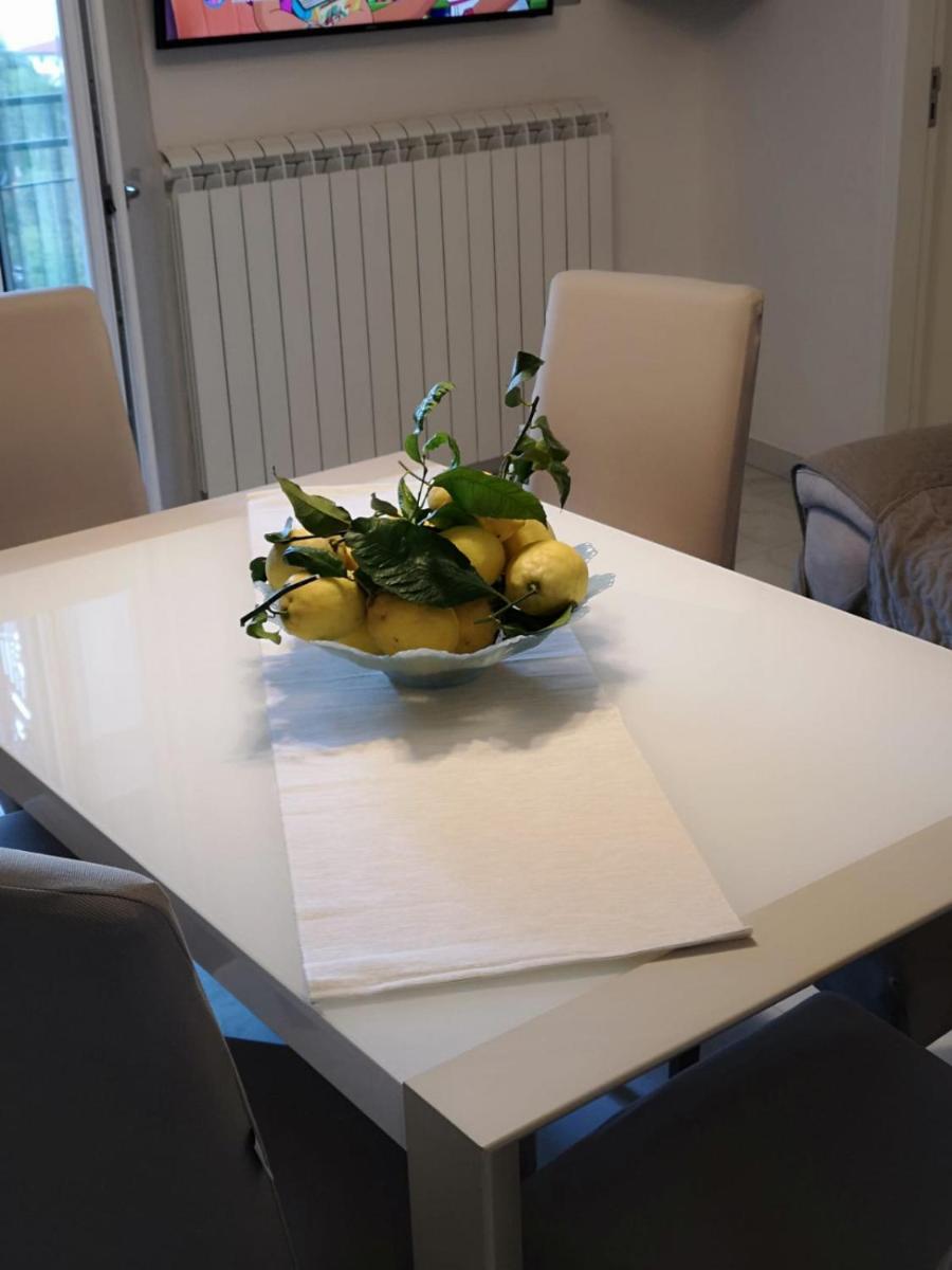 Nonna Rosa House - Housity