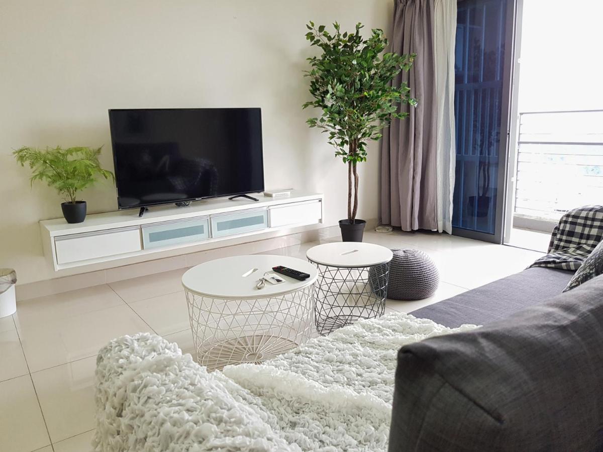 S1 The Snowy @ Fresh and Cosy Setiawalk Puchong - Housity