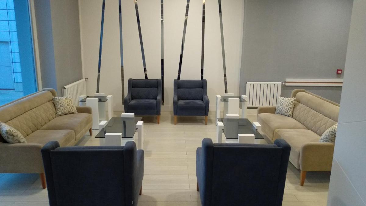 White Star Hotel - Housity