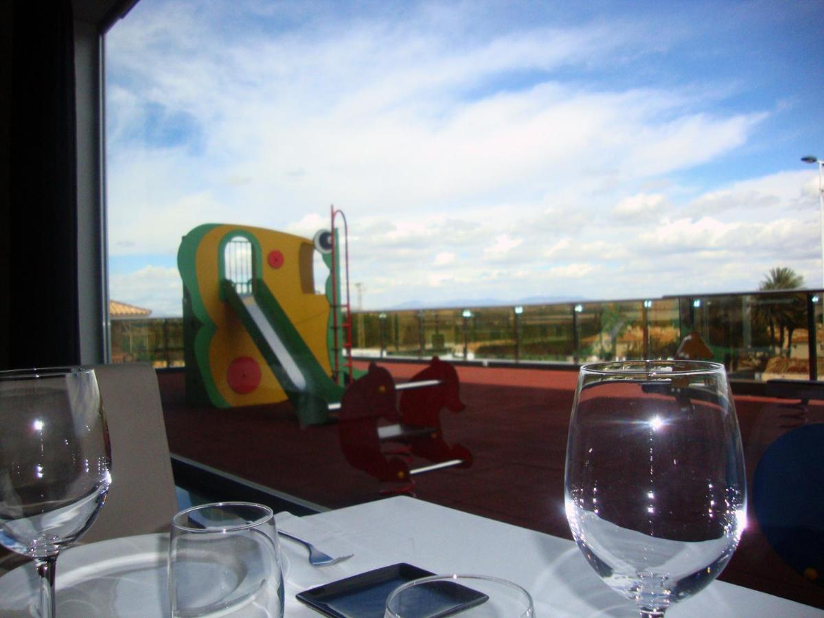 Imagen de la galería de Dña Monse Hotel Spa & Golf, en Torrevieja